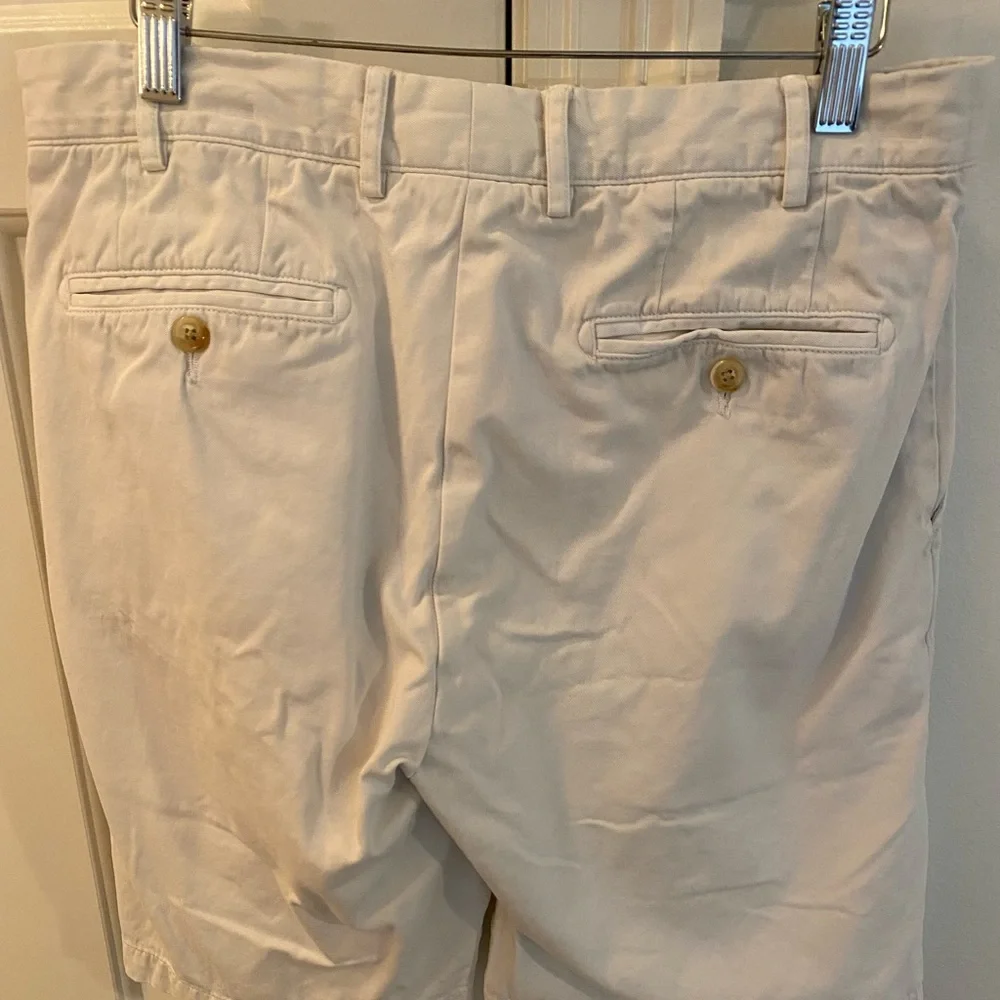 Shorts. - Picture 2 of 2